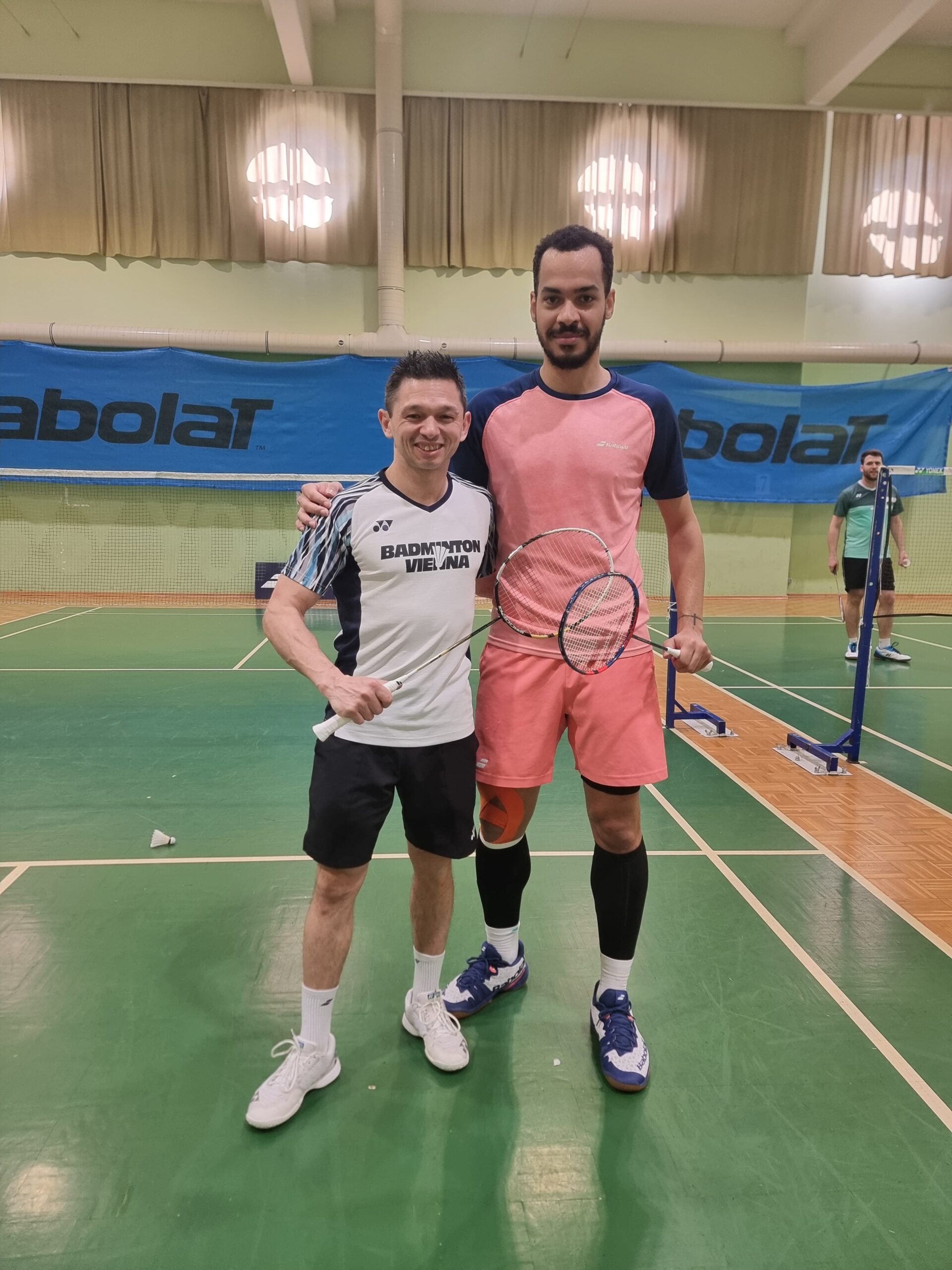 Alex Wong und Collins Valentine Filimon beim Ostercamp von Badminton Vienna